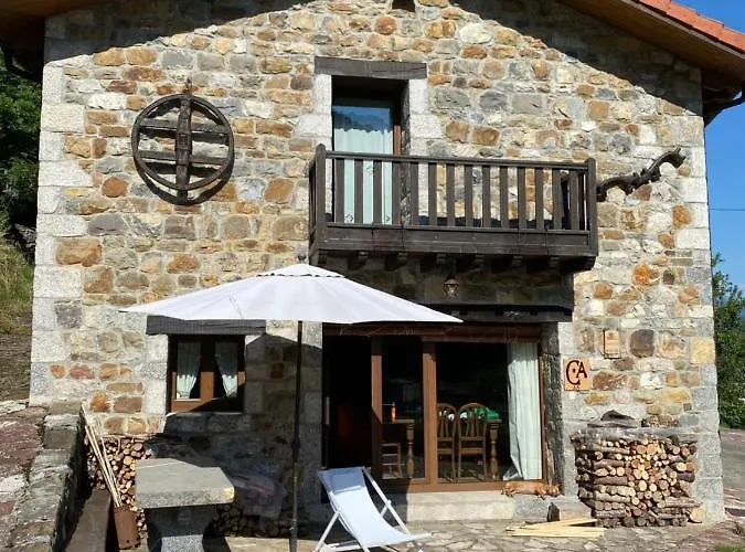Llar De Cosme Guest House Caso photo