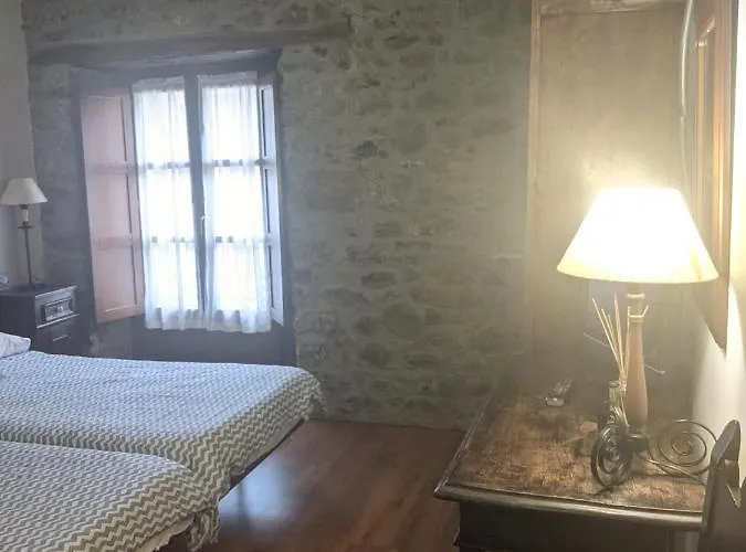 Hotel La Plaza Proaza photo
