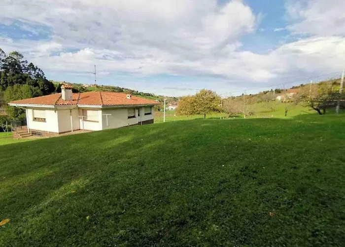 Фото Вилла La Fayona,Relax Y Desconexion Al Lado De Gijon Llantones