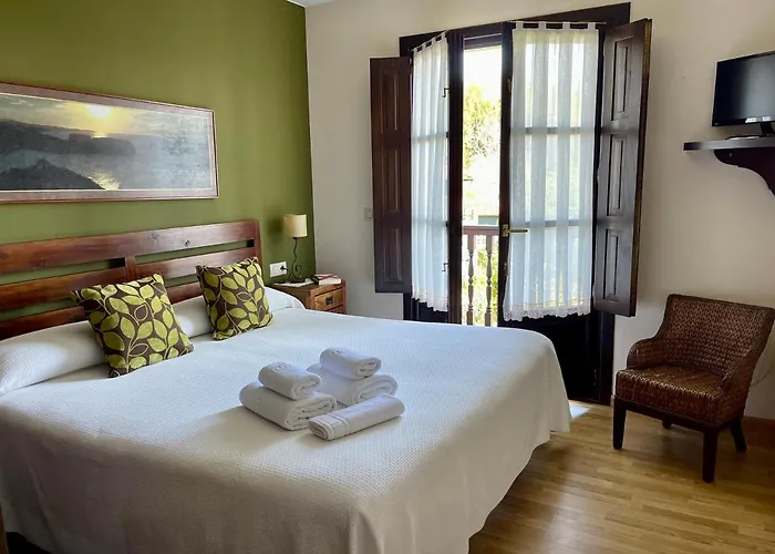 Hotel Rural El Texeu Parres de Llanes photo