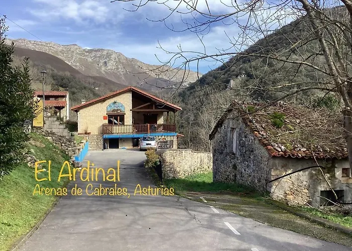 Apartamentos El Ardinal Arenas De Cabrales photo