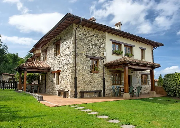 Apartamentos El Llugaron Miravalles photo